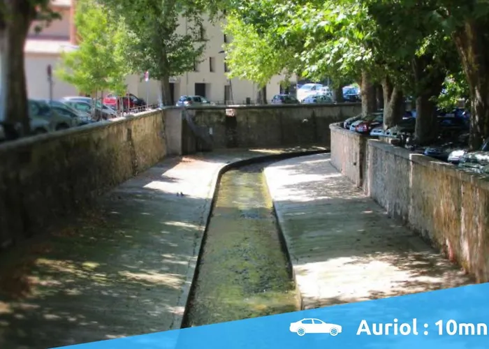 Sariette - Spacieux - Linge Hotelier - Fibre - Confort